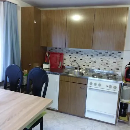 Apartment Anis Saas-Almagell